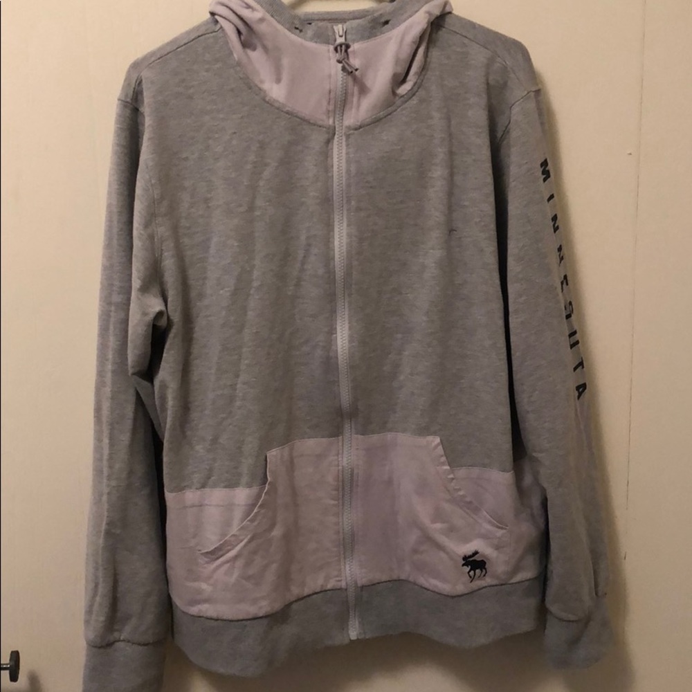 Minnesota sweatshirt